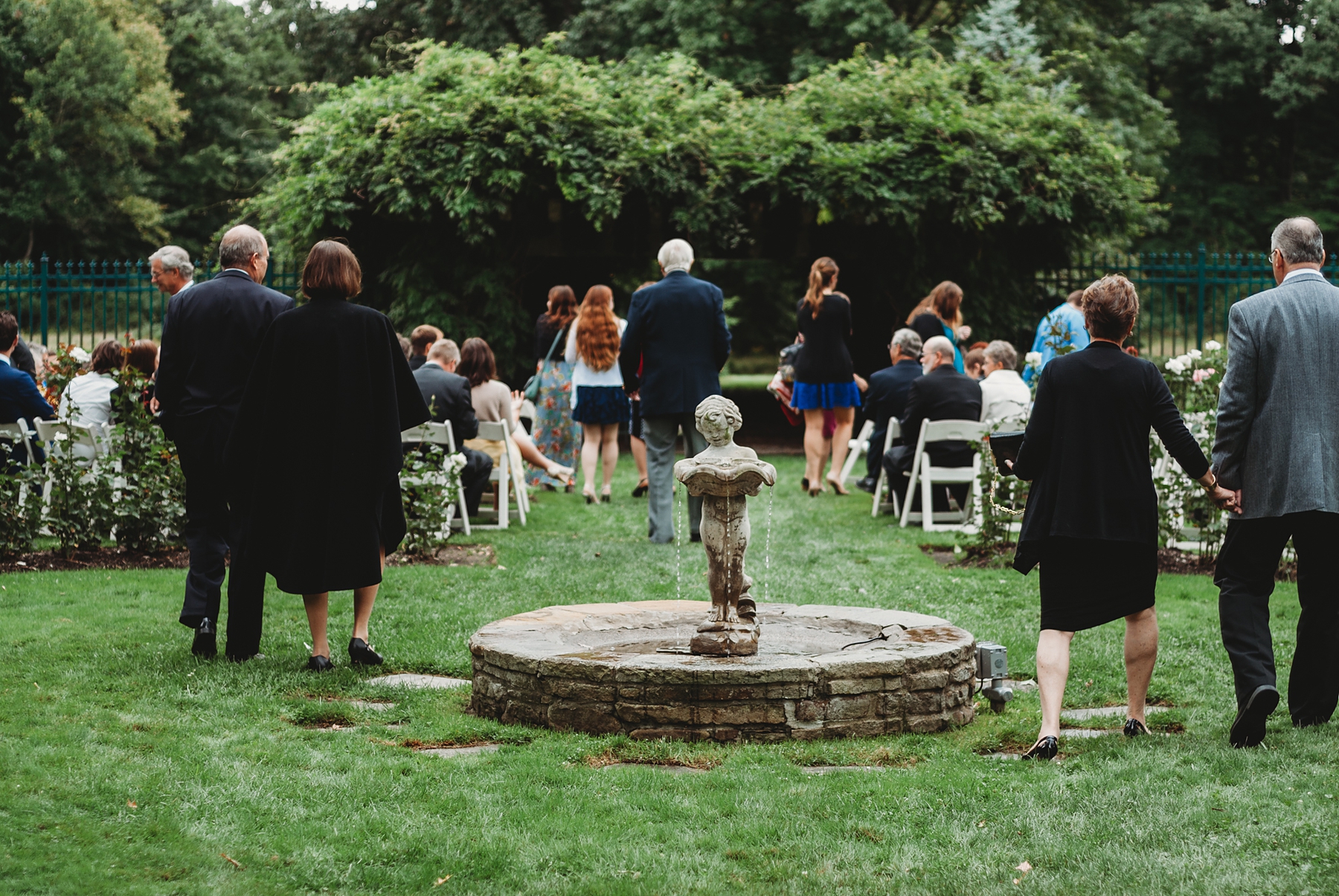 A summer Garden wedding at Mooreland Mansion